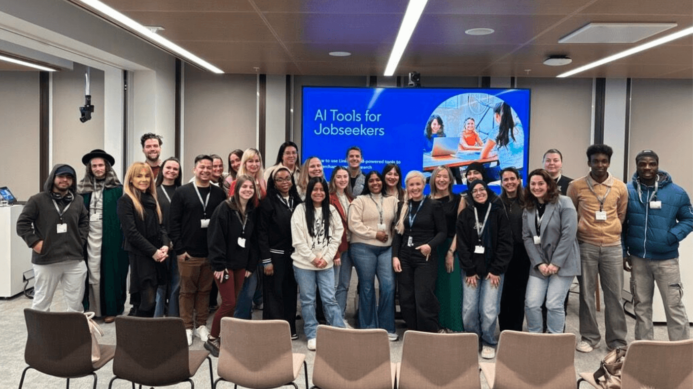A group session exploring AI tools